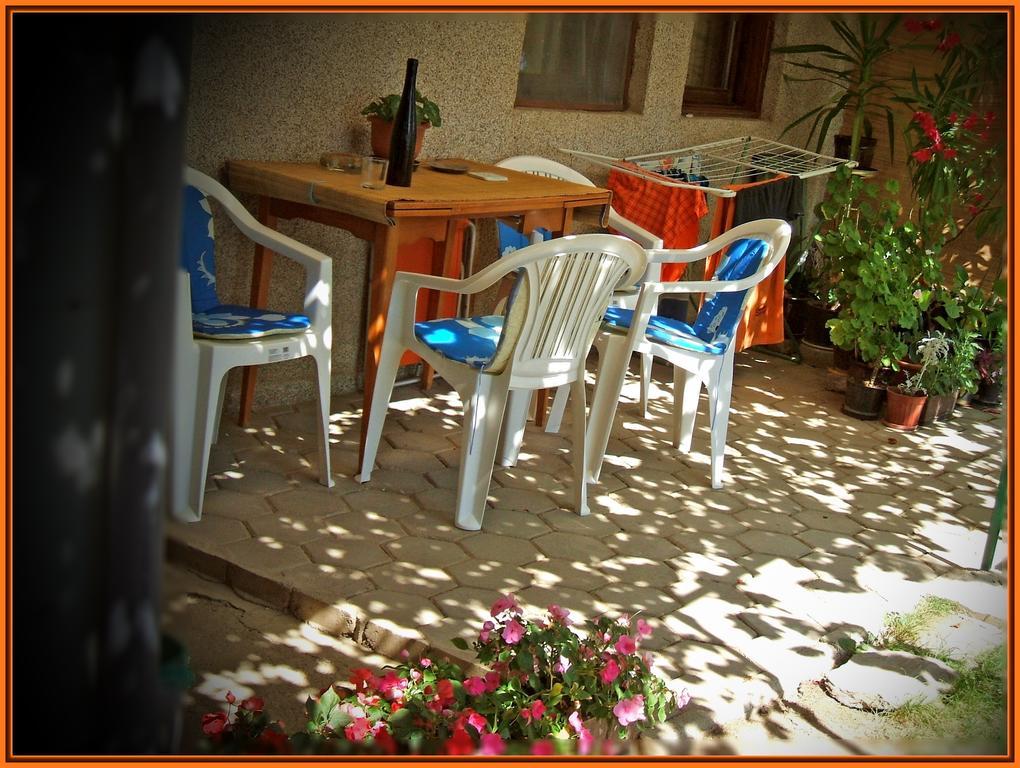 Zura Apartments Ohrid Bilik gambar