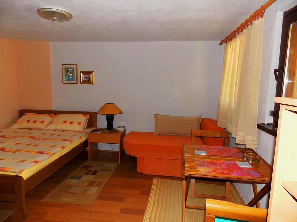 Zura Apartments Ohrid Bilik gambar